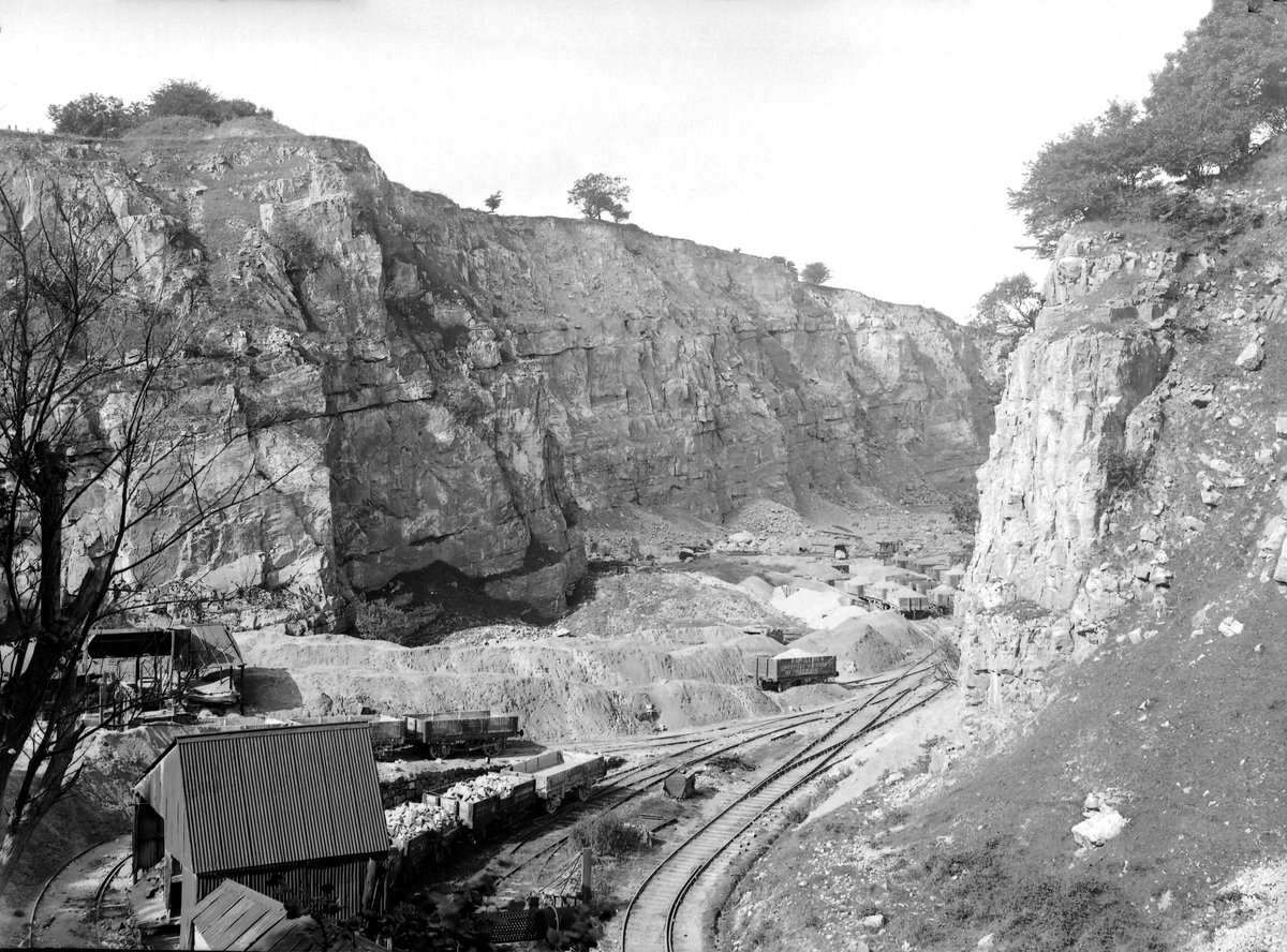 Sep 1929 - Penderyn. Looking W.