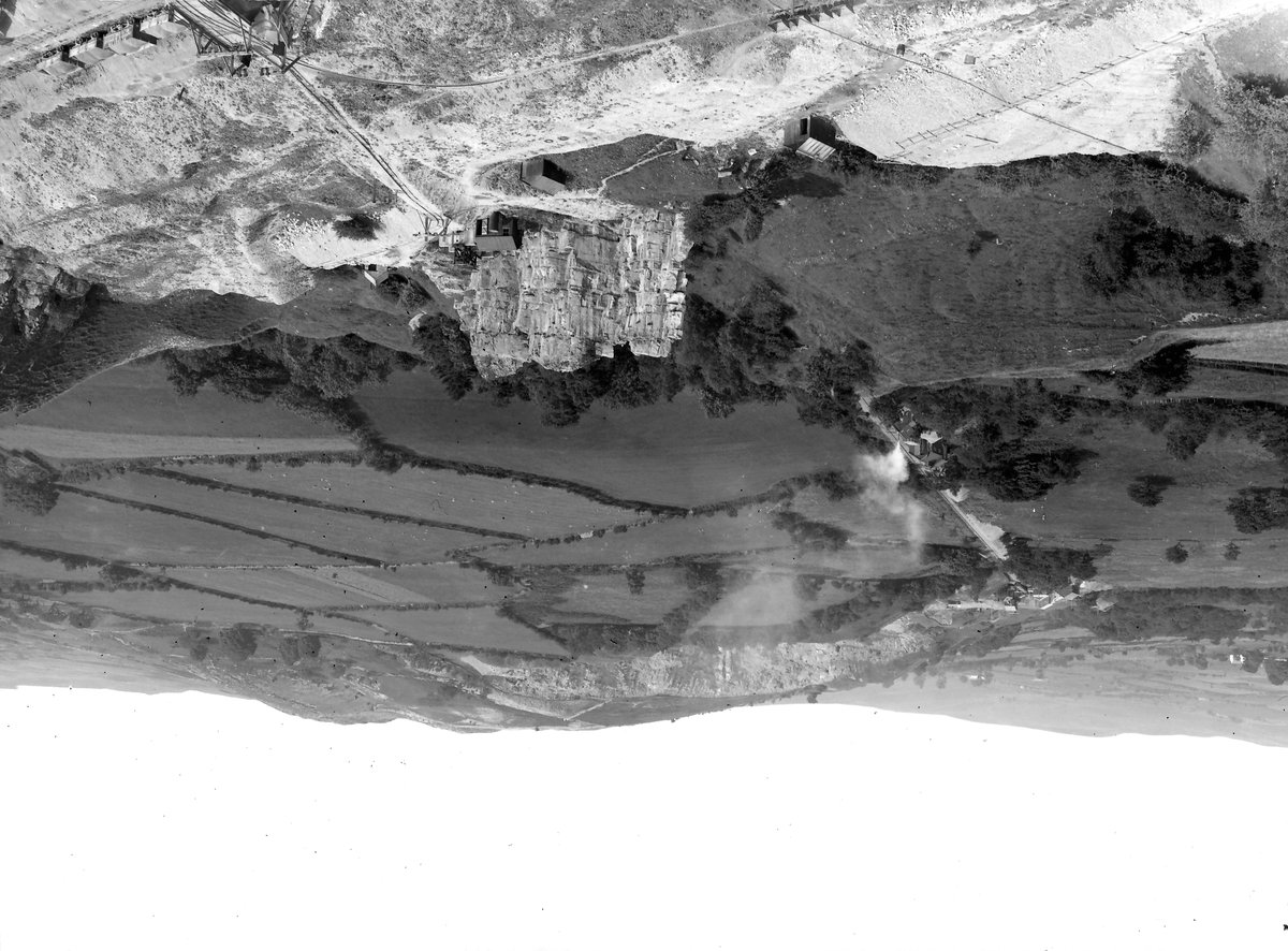 Sep 1929 - Penderyn. Looking E.