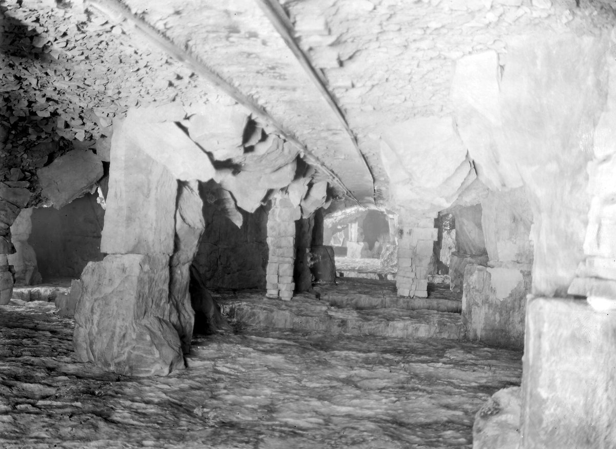 Apr 1930 - Seacombe Quarry, Worth Matravers. Looking NE.