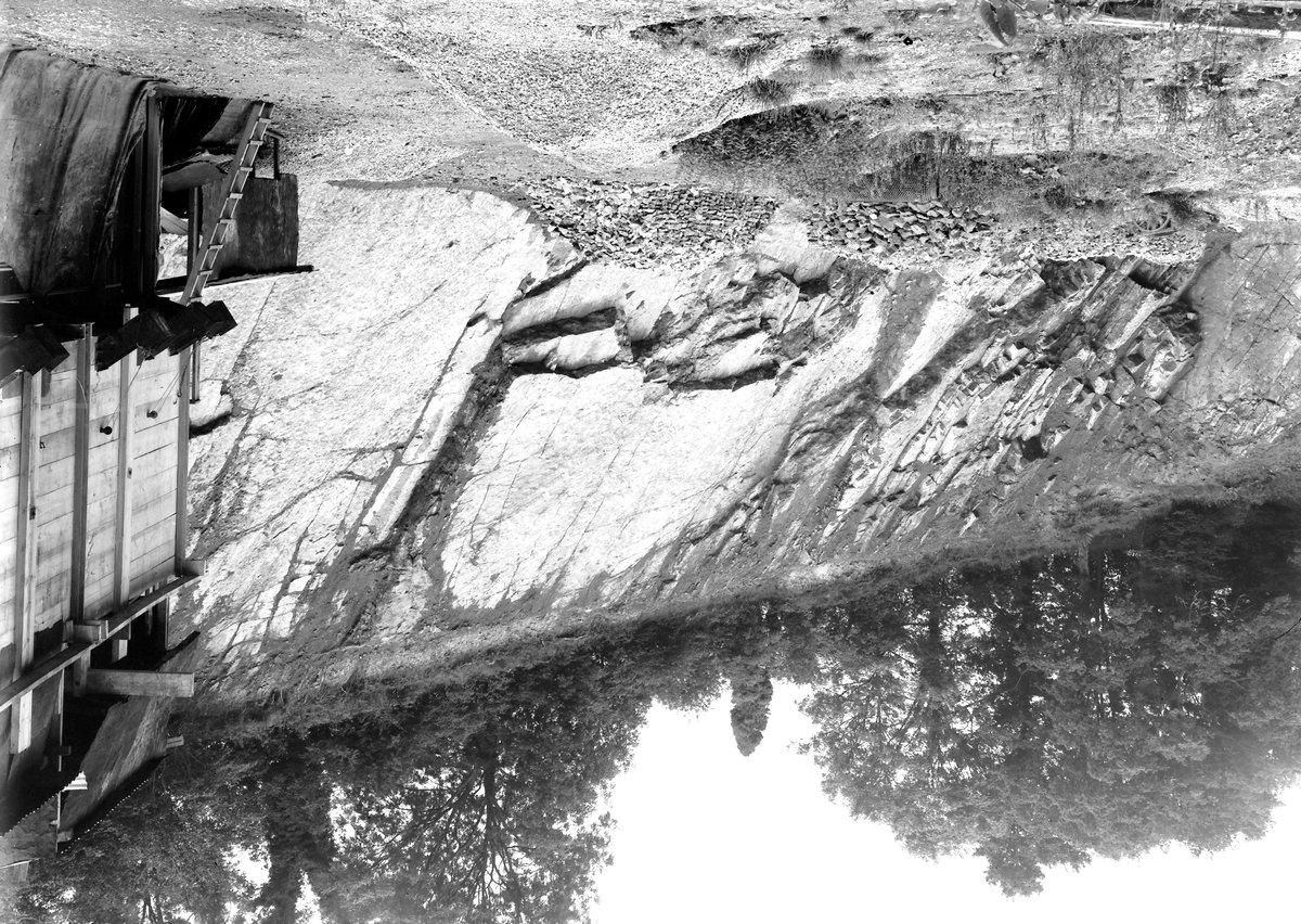 Sep 1932 - Whatley Bridge Quarry, about 1/4 m. of Whatley Church. Looking SE.