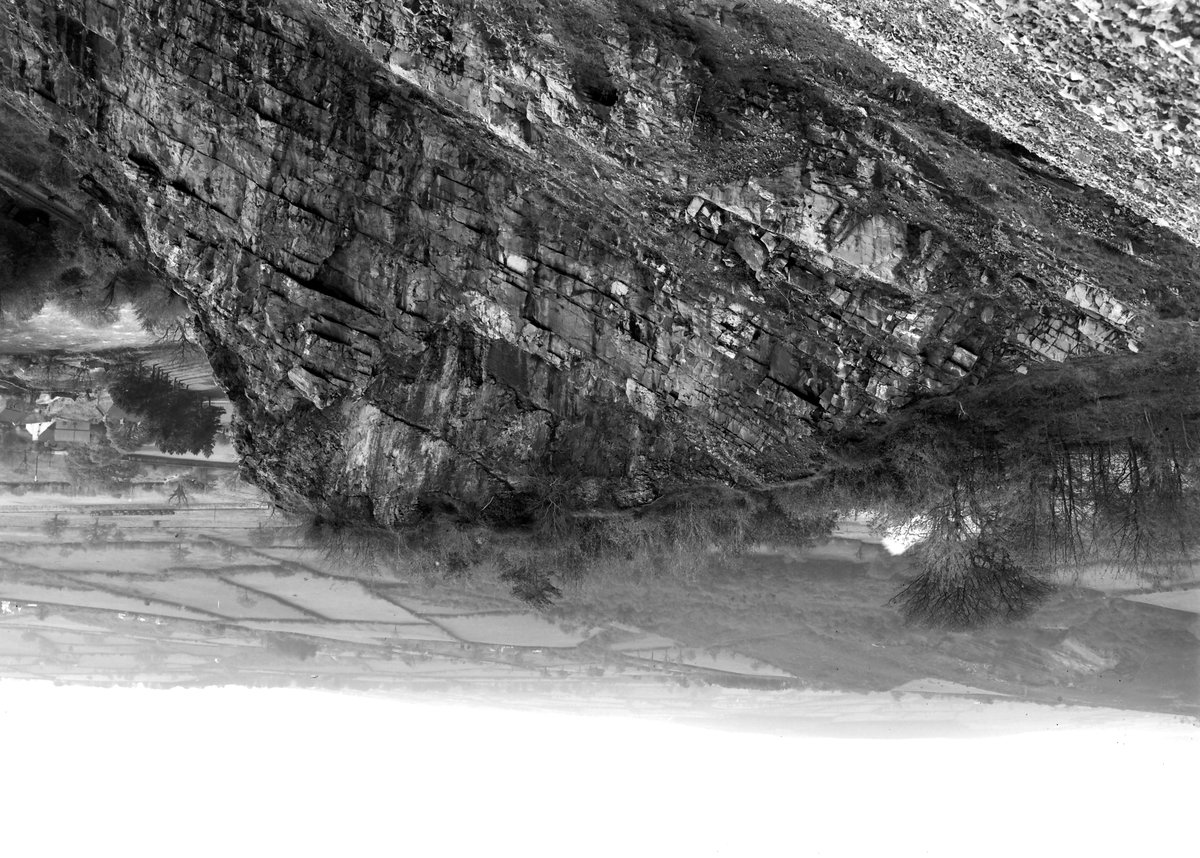 Nov 1932 - Llandebie Quarries. Looking SE., submitted by Buddle-Bot on 08-11-2025.
Bgs No. P206074; Rhodes, J.; © Crown. Image & Text: BGS Geoscenic, under OGL V2 License http://bit.ly/462AXmV Nov 1932 - Llandebie Quarries. Looking SE.