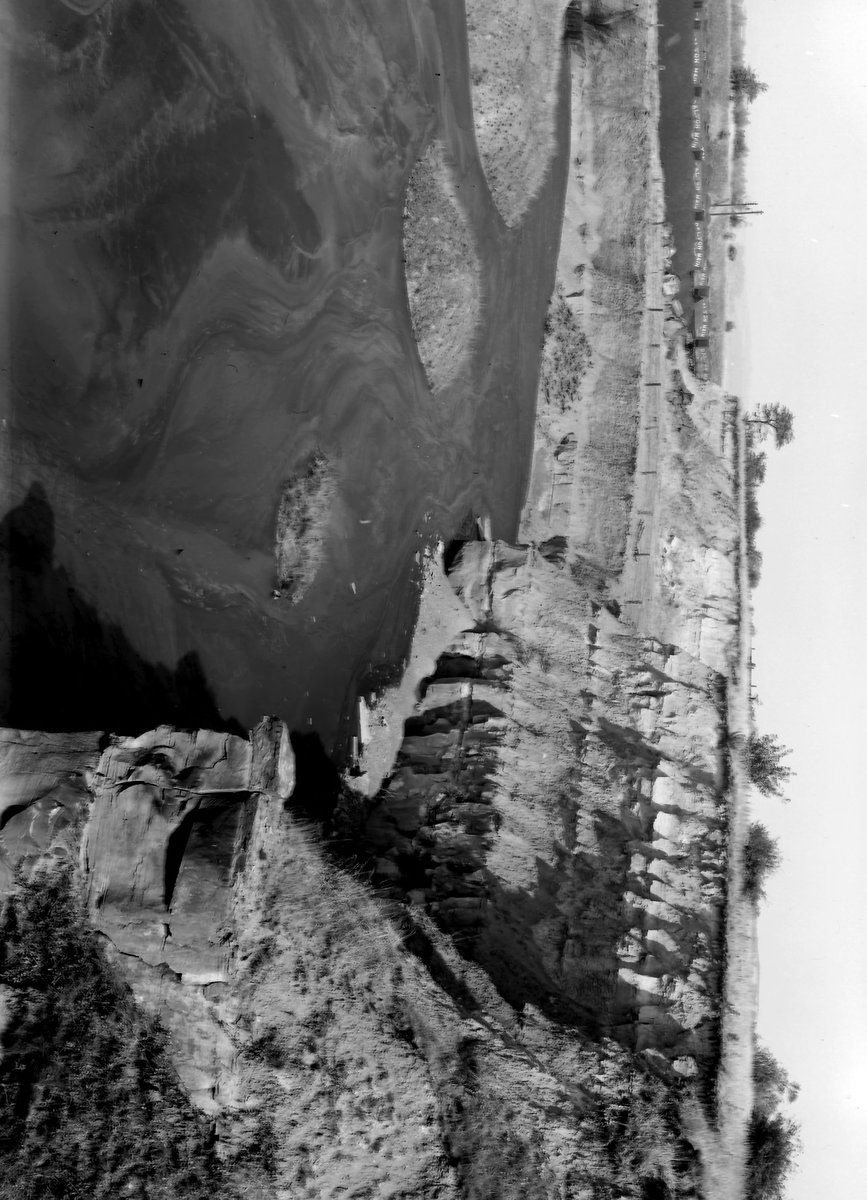 Sep 1936 - Thryberg Sandstone Quarry. Looking N.