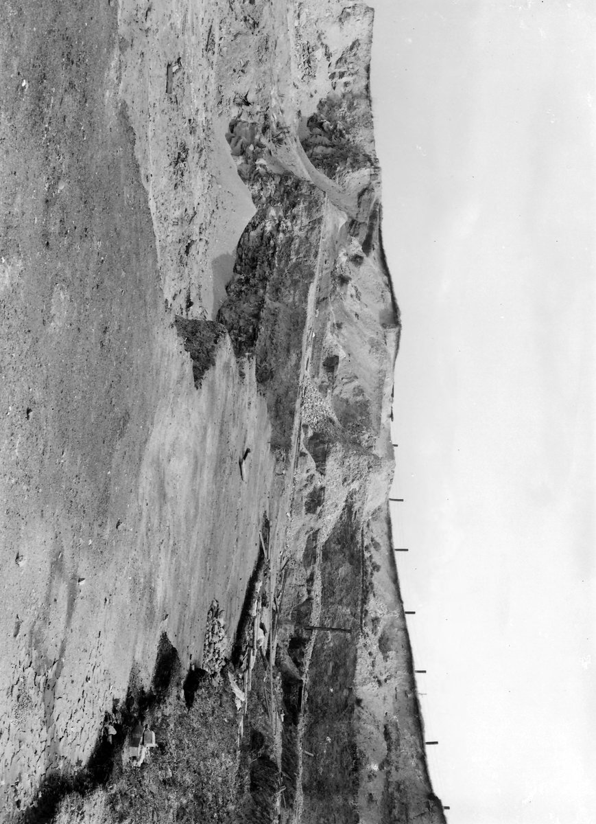 Aug 1936 - Robin Hood Quarries, (Messrs. Armitage's), Thorpe-on-the-Hill. Looking NE., submitted by Buddle-Bot on 08-11-2025.
Bgs No. P206931; Rhodes, J.; © Crown. Image & Text: BGS Geoscenic, under OGL V2 License http://bit.ly/462AXmV Aug 1936 - Robin Hood Quarries, (Messrs. Armitage's), Thorpe-on-the-Hill. Looking NE.