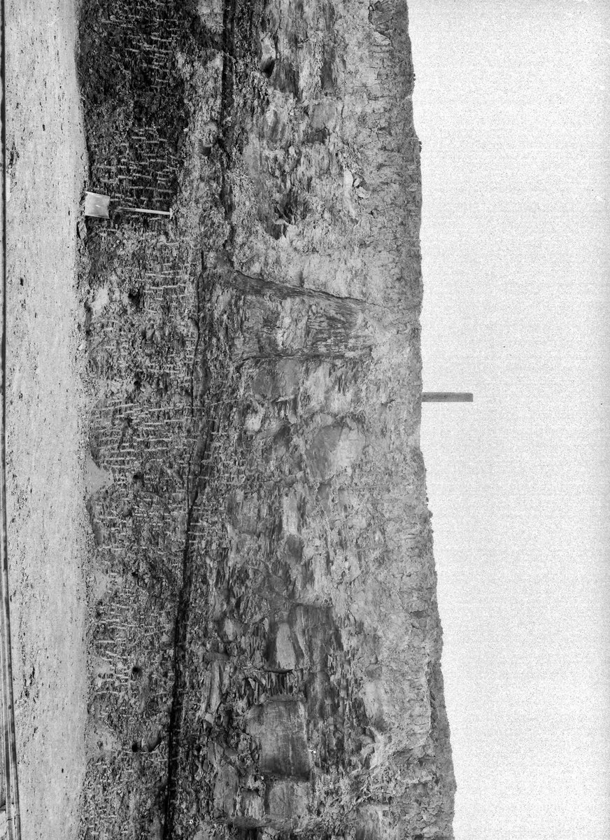 Aug 1936 - Robin Hood Quarries, (E. end), (Messrs. Armitage's), Thorpe-on-the-Hill. Looking E., submitted by Buddle-Bot on 08-11-2025.
Bgs No. P206933; Rhodes, J.; © Crown. Image & Text: BGS Geoscenic, under OGL V2 License http://bit.ly/462AXmV Aug 1936 - Robin Hood Quarries, (E. end), (Messrs. Armitage's), Thorpe-on-the-Hill. Looking E.