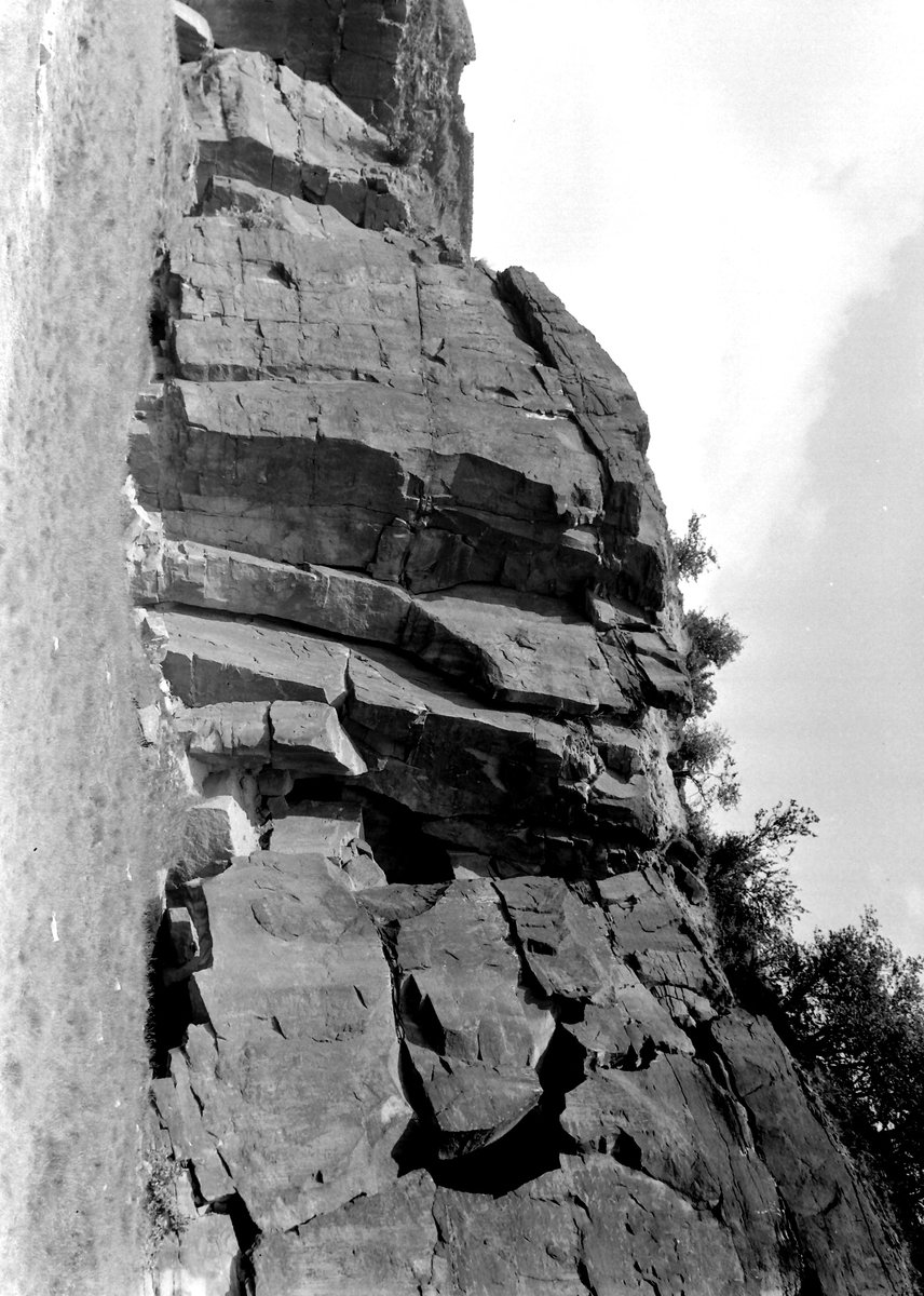 Jun 1938 - Lane End Quarries, 1/4 m. SSW of Baildon Church. Looking W., submitted by Buddle-Bot on 08-11-2025.
Bgs No. P207449; Rhodes, J.; © Crown. Image & Text: BGS Geoscenic, under OGL V2 License http://bit.ly/462AXmV Jun 1938 - Lane End Quarries, 1/4 m. SSW of Baildon Church. Looking W.
