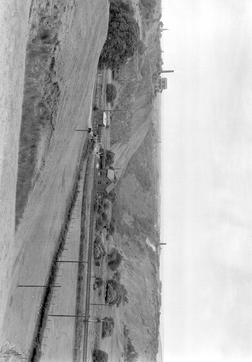 Jul 1938 - Park Cottage, 1 1/4 m. NW of Dalton-in-Furness Station. Looking W.