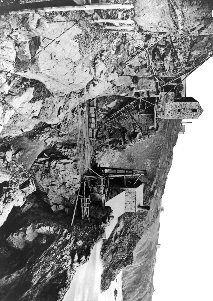 Aug 1945 - Botallack Mine, 1/4 m. S. of Botallack Head, St. Just. Looking S., submitted by Buddle-Bot on 08-11-2025.
Bgs No. P208002; Rhodes, J.; © Crown. Image & Text: BGS Geoscenic, under OGL V2 License http://bit.ly/462AXmV Aug 1945 - Botallack Mine, 1/4 m. S. of Botallack Head, St. Just. Looking S.