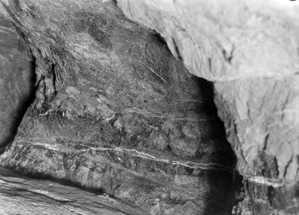 Aug 1945 - Geevor Mine, Pendeen., submitted by Buddle-Bot on 08-11-2025.
Bgs No. P208007; Rhodes, J.; © Crown. Image & Text: BGS Geoscenic, under OGL V2 License http://bit.ly/462AXmV Aug 1945 - Geevor Mine, Pendeen.