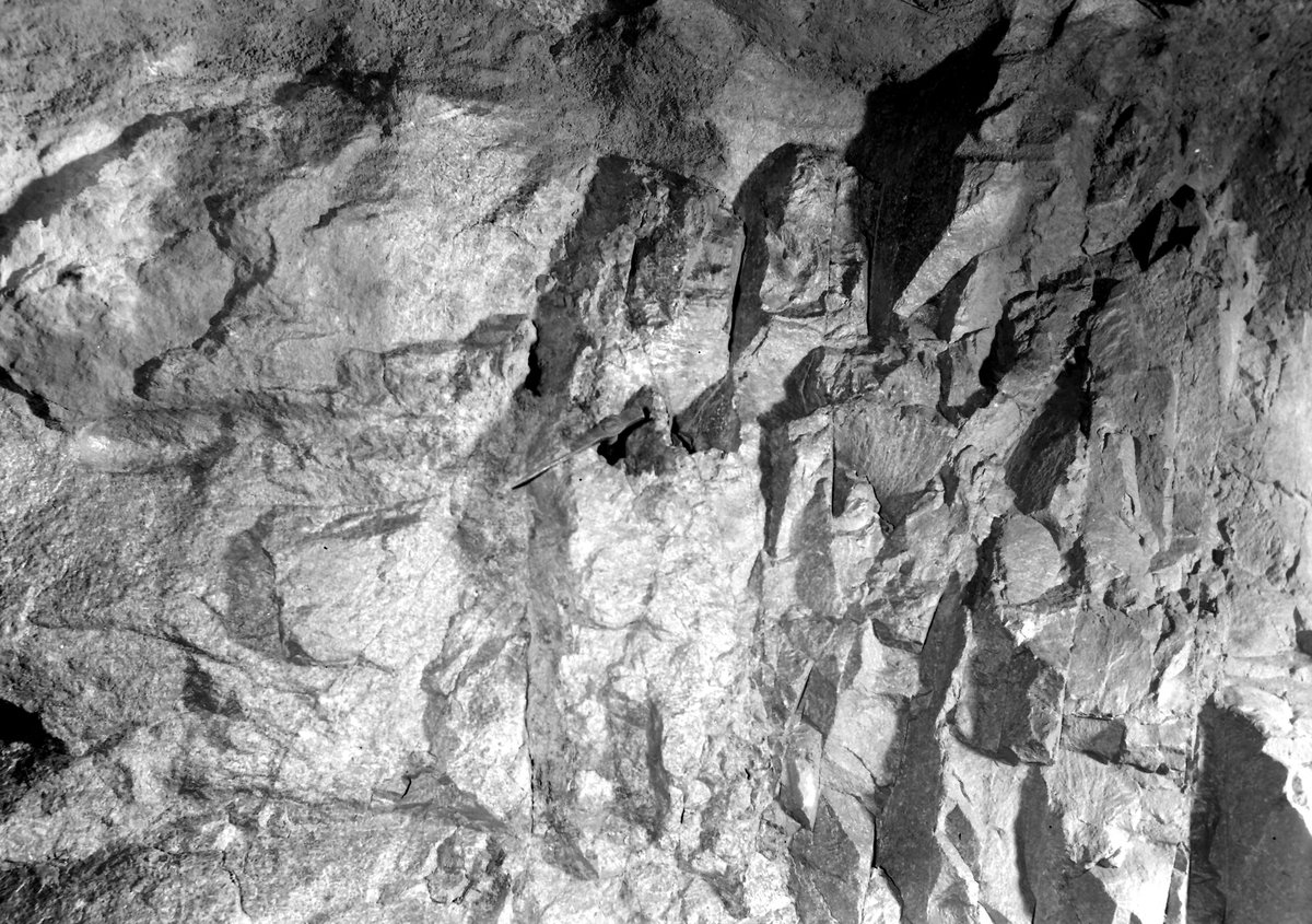 Aug 1945 - East Pool Mine.