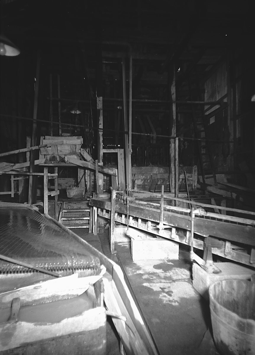 Aug 1945 - The processing mill, Castle an Dinas, Cornwall., submitted by Buddle-Bot on 08-11-2025.
Bgs No. P208062; Rhodes, J.; © Crown. Image & Text: BGS Geoscenic, under OGL V2 License http://bit.ly/462AXmV Aug 1945 - The processing mill, Castle an Dinas, Cornwall.