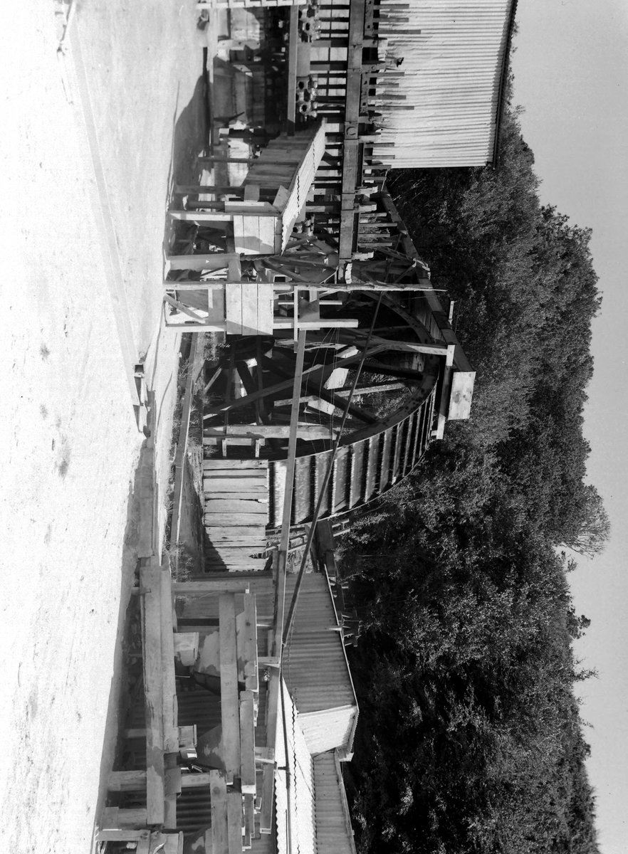 Aug 1945 - Treveddoe Mine, Warleggan. Looking ENE., submitted by Buddle-Bot on 08-11-2025.
Bgs No. P208064; Rhodes, J.; © Crown. Image & Text: BGS Geoscenic, under OGL V2 License http://bit.ly/462AXmV Aug 1945 - Treveddoe Mine, Warleggan. Looking ENE.