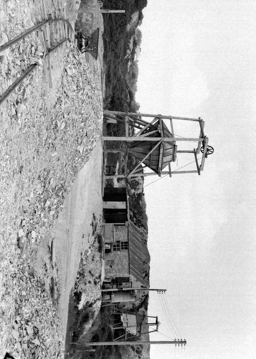 Aug 1945 - Redmoor Mine, Callington. Looking NE., submitted by Buddle-Bot on 08-11-2025.
Bgs No. P208068; Rhodes, J.; © Crown. Image & Text: BGS Geoscenic, under OGL V2 License http://bit.ly/462AXmV Aug 1945 - Redmoor Mine, Callington. Looking NE.