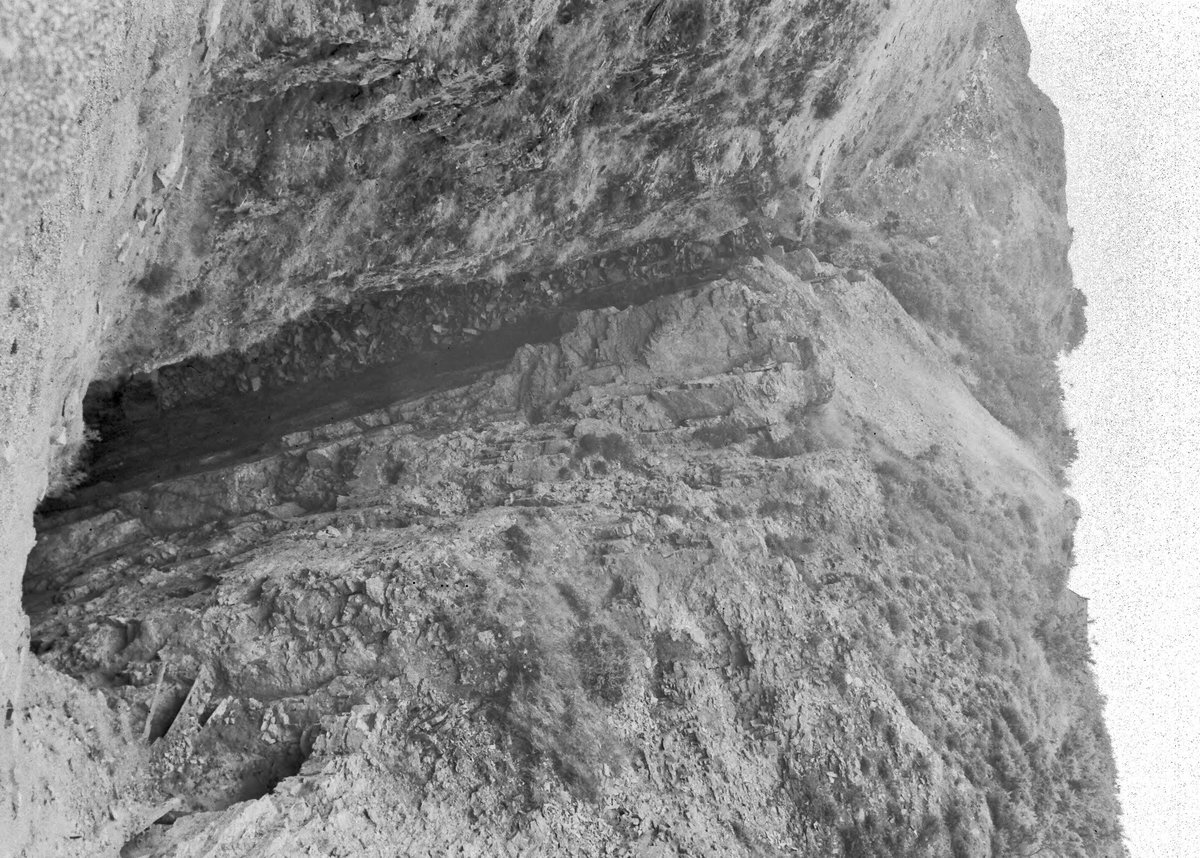 Aug 1945 - Drakewalls Mine, Gunnislake. Looking W., submitted by Buddle-Bot on 08-11-2025.
Bgs No. P208069; Rhodes, J.; © Crown. Image & Text: BGS Geoscenic, under OGL V2 License http://bit.ly/462AXmV Aug 1945 - Drakewalls Mine, Gunnislake. Looking W.