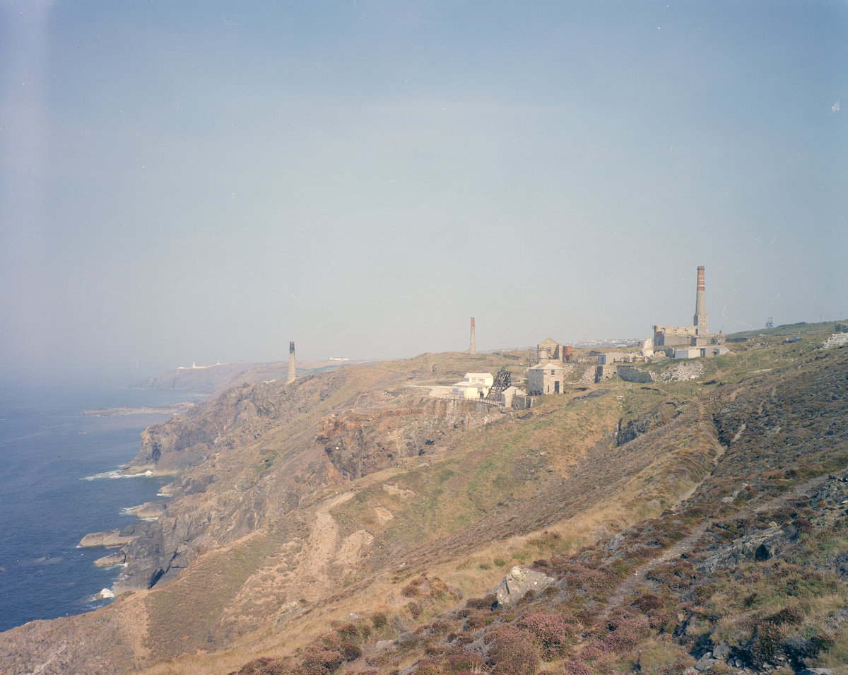 1976 - Trewellard South Cliff. Looking NE., submitted by Buddle-Bot on 08-11-2025.
Bgs No. P212329; Evans, H.J.; © NERC. Image & Text: BGS Geoscenic, under OGL V2 License http://bit.ly/462AXmV 1976 - Trewellard South Cliff. Looking NE.
