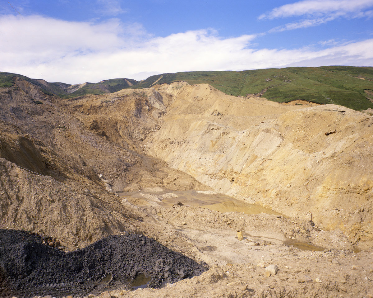 1974 - Close House barytes mine, Middleton-in-Teesdale. Looking W., submitted by Buddle-Bot on 08-11-2025.
Bgs No. P222183; Butcher, J.; © NERC. Image & Text: BGS Geoscenic, under OGL V2 License http://bit.ly/462AXmV 1974 - Close House barytes mine, Middleton-in-Teesdale. Looking W.