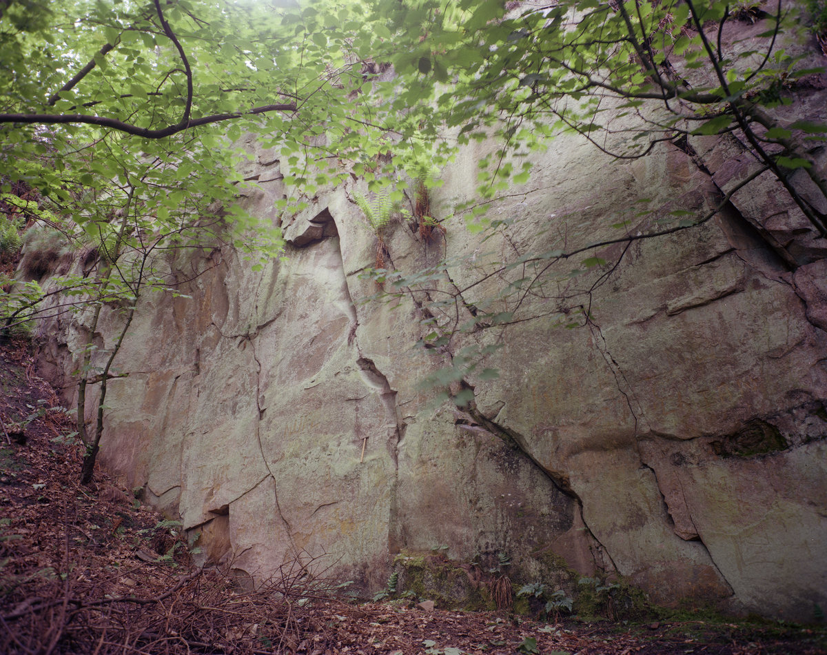 15 Jun 1977 - Busty Bank Quarry, Burnopfield., submitted by Buddle-Bot on 08-11-2025.
Bgs No. P222564; Thornton, K.E.; © NERC. Image & Text: BGS Geoscenic, under OGL V2 License http://bit.ly/462AXmV 15 Jun 1977 - Busty Bank Quarry, Burnopfield.