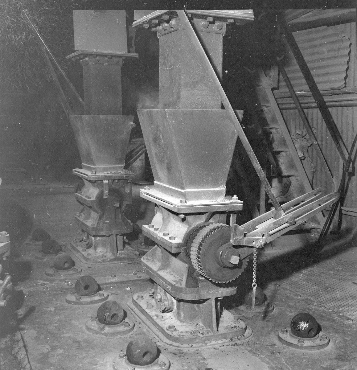 Cults Lime Ltd., Springfield, Cupar, Fife. 