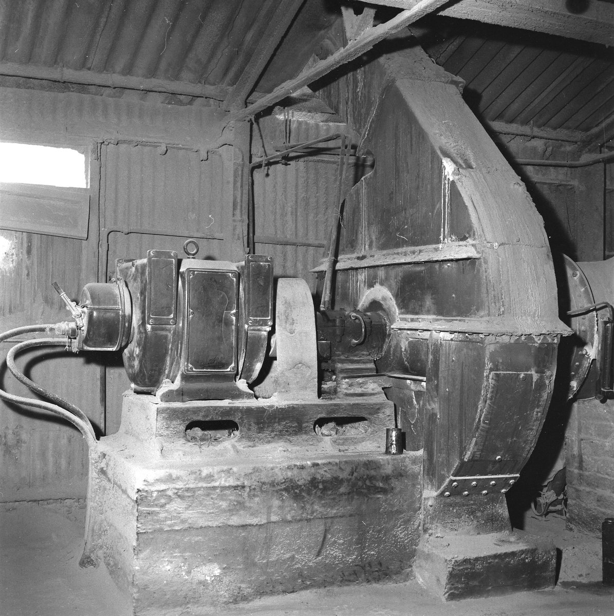 Cults Lime Ltd., Springfield, Cupar, Fife. 