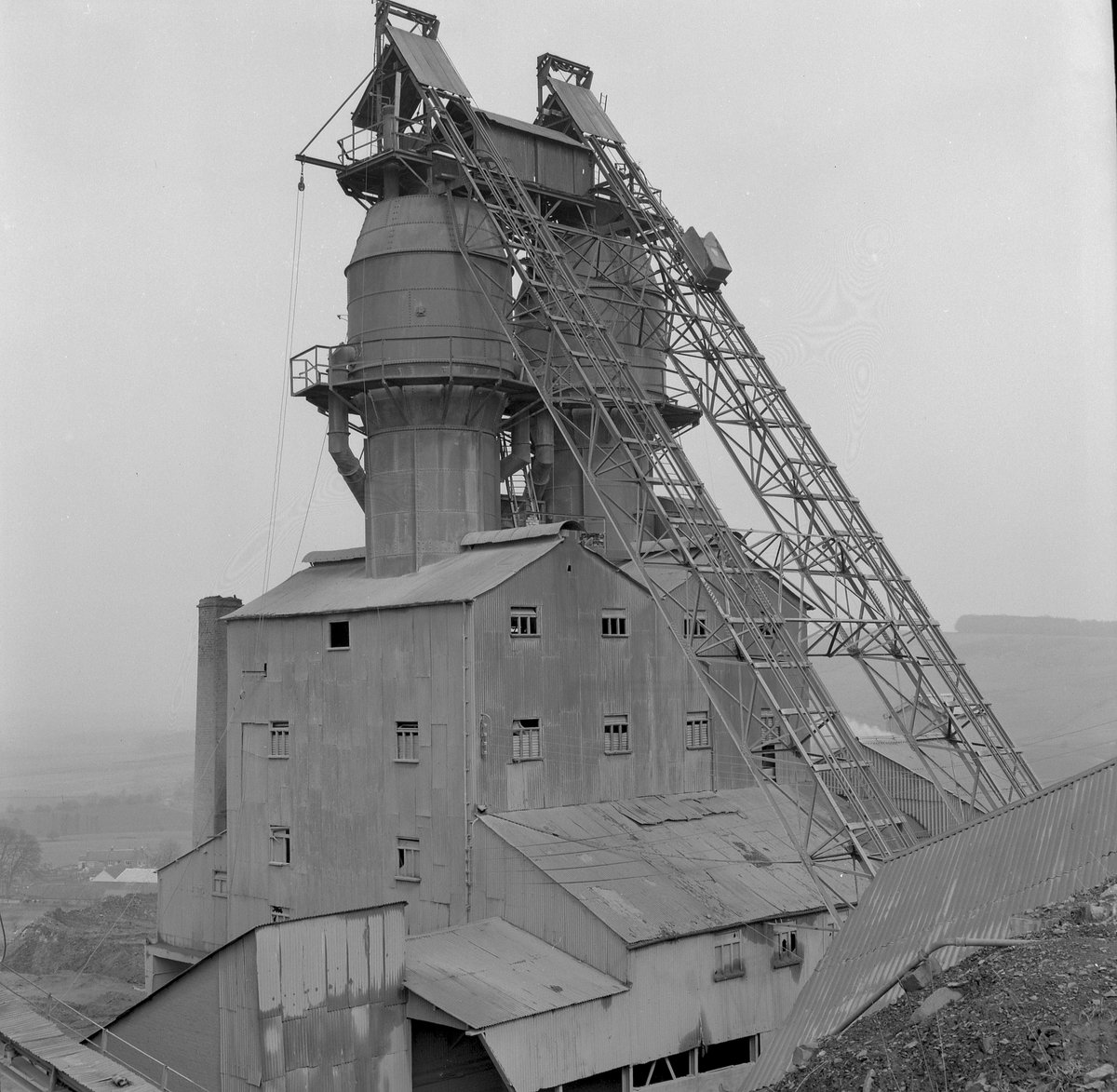 Cults Lime Ltd., Springfield, Cupar, Fife. 